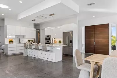 405 Edwards Drive, Sarasota, FL 34243 - Photo 5