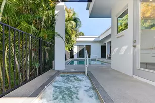 405 Edwards Dr, Sarasota, FL 34243 - Photo 29