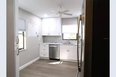 376 Oak Hill Drive #36, Sarasota, FL 34232 - Photo 5