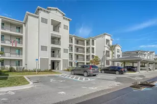 12180 Wellen Golf St, Venice, FL 34293 - Photo 3