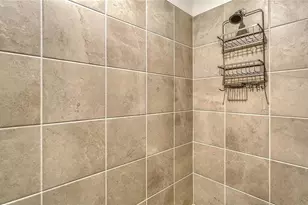 12180 Wellen Golf St, Venice, FL 34293 - Photo 27