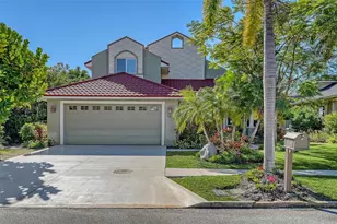 1934 Datura St, Sarasota, FL 34239 - Photo 3