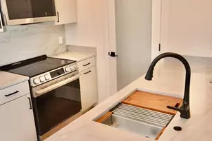 750 N Tamiami Trl, Sarasota, FL 34236 - Photo 7