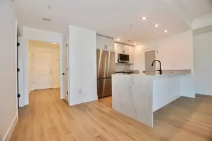 750 N Tamiami Trl, Sarasota, FL 34236 - Photo 3