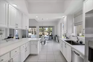 5573 Lucia Pl, Sarasota, FL 34238 - Photo 9