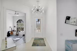 5573 Lucia Pl, Sarasota, FL 34238 - Photo 7