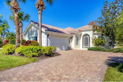 5573 Lucia Place, Sarasota, FL 34238 - Photo 3