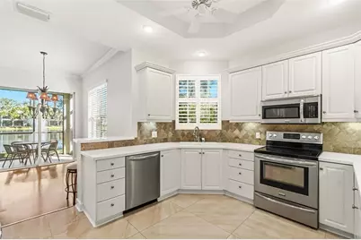 5264 Bouchard Circle #102, Sarasota, FL 34238 - Photo 15
