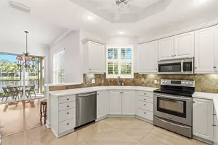 5264 Bouchard Cir, Sarasota, FL 34238 - Photo 15