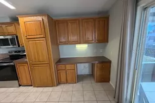 4851 W Gandy Blvd, Tampa, FL 33611 - Photo 23