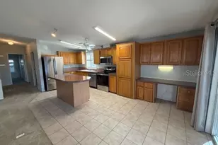 4851 W Gandy Blvd, Tampa, FL 33611 - Photo 17