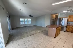 4851 W Gandy Blvd, Tampa, FL 33611 - Photo 27