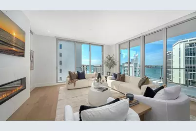 253 Golden Gate Point #703, Sarasota, FL 34236 - Photo 3