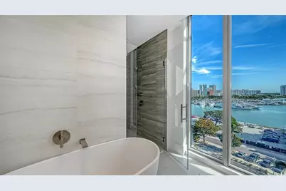 253 Golden Gate Point #703, Sarasota, FL 34236 - Photo 27