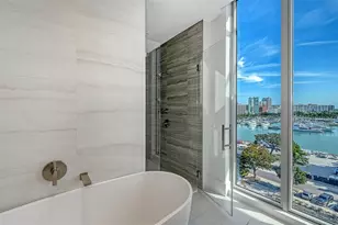 253 Golden Gate Point, Sarasota, FL 34236 - Photo 27