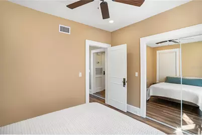 1221 N Palm Avenue #303, Sarasota, FL 34236 - Photo 21