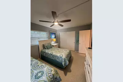1648 Idle Lane, Sarasota, FL 34231 - Photo 37