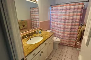 1648 Idle Ln, Sarasota, FL 34231 - Photo 33