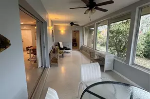 1648 Idle Ln, Sarasota, FL 34231 - Photo 41