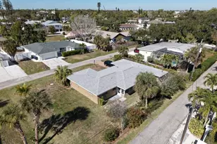 1648 Idle Ln, Sarasota, FL 34231 - Photo 59