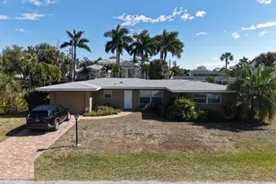 1648 Idle Ln, Sarasota, FL 34231 - Photo 1