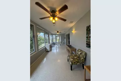 1648 Idle Lane, Sarasota, FL 34231 - Photo 45