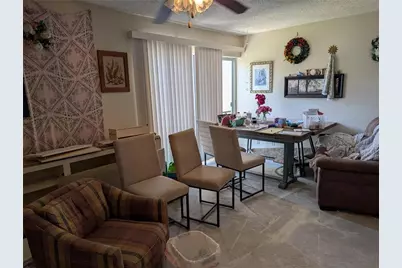 2763 Woodgate Lane #201, Sarasota, FL 34231 - Photo 7