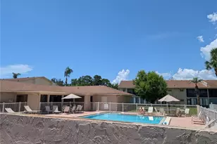 2763 Woodgate Ln, Sarasota, FL 34231 - Photo 13