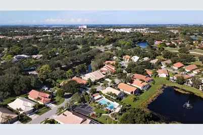 4600 Deer Trail Boulevard, Sarasota, FL 34238 - Photo 37