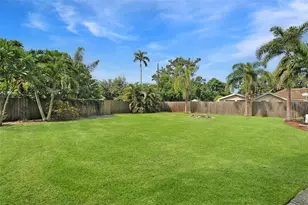 2321 18th Ave W, Bradenton, FL 34205 - Photo 33