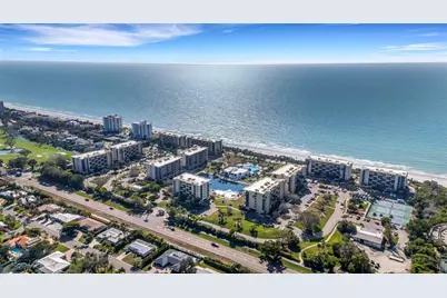 1105 Gulf Of Mexico Drive #401, Longboat Key, FL 34228 - Photo 41