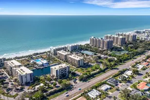 1105 Gulf of Mexico Dr, Longboat Key, FL 34228 - Photo 43