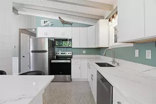 4626 Gleason Ave, Sarasota, FL 34242 - Photo 15