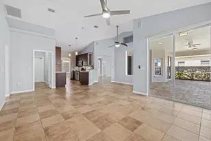 4046 Green Tree Ave, Sarasota, FL 34233 - Photo 15