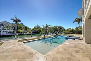 529 77th St, Holmes Beach, FL 34217 - Photo 73