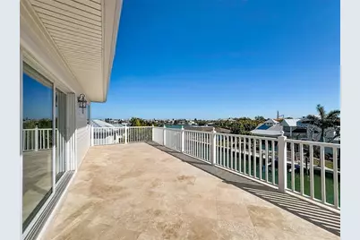 529 77th Street, Holmes Beach, FL 34217 - Photo 51