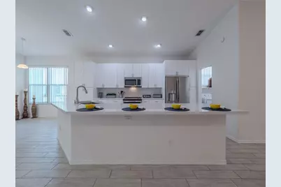 6721 Oak Manor Drive, Lakewood Ranch, FL 34202 - Photo 17