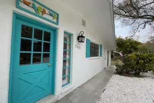 2208 Robinson Ave, Sarasota, FL 34232 - Photo 3