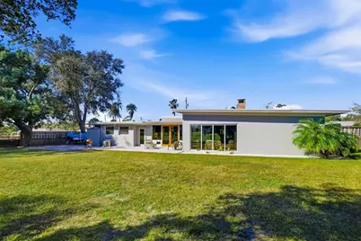 456 Magellan Drive, Sarasota, FL 34243 - Photo 15