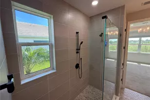 1007 Waterline Ct, Sarasota, FL 34240 - Photo 15