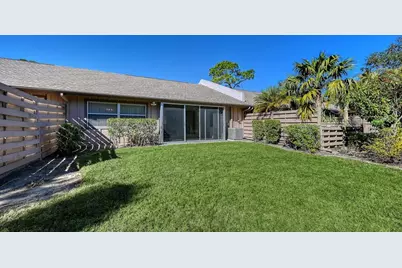 5719 Westwind Lane, Sarasota, FL 34231 - Photo 9