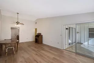 5719 Westwind Ln, Sarasota, FL 34231 - Photo 19