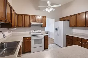 5719 Westwind Ln, Sarasota, FL 34231 - Photo 25