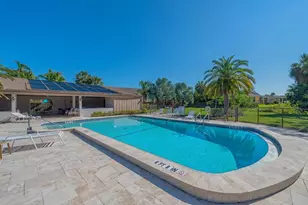 5719 Westwind Ln, Sarasota, FL 34231 - Photo 7