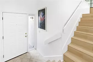 1648 Starling Dr, Sarasota, FL 34231 - Photo 5