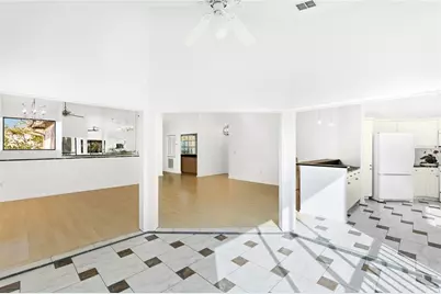 1648 Starling Drive #202, Sarasota, FL 34231 - Photo 15