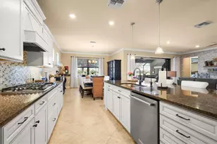 17203 Corinna Pl, Bradenton, FL 34202 - Photo 13