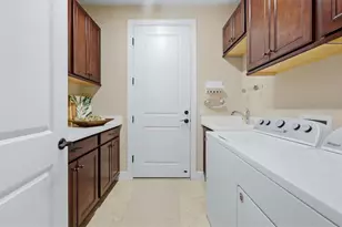 17203 Corinna Pl, Lakewood Ranch, FL 34202 - Photo 33