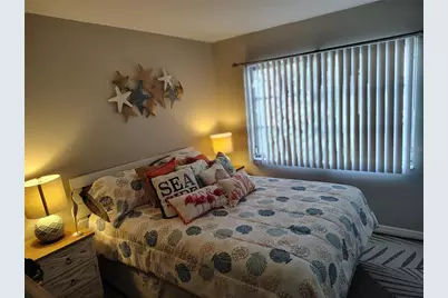 1803 Flamingo Boulevard #2, Bradenton, FL 34207 - Photo 9