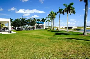 3524 Prado Dr, Sarasota, FL 34235 - Photo 73